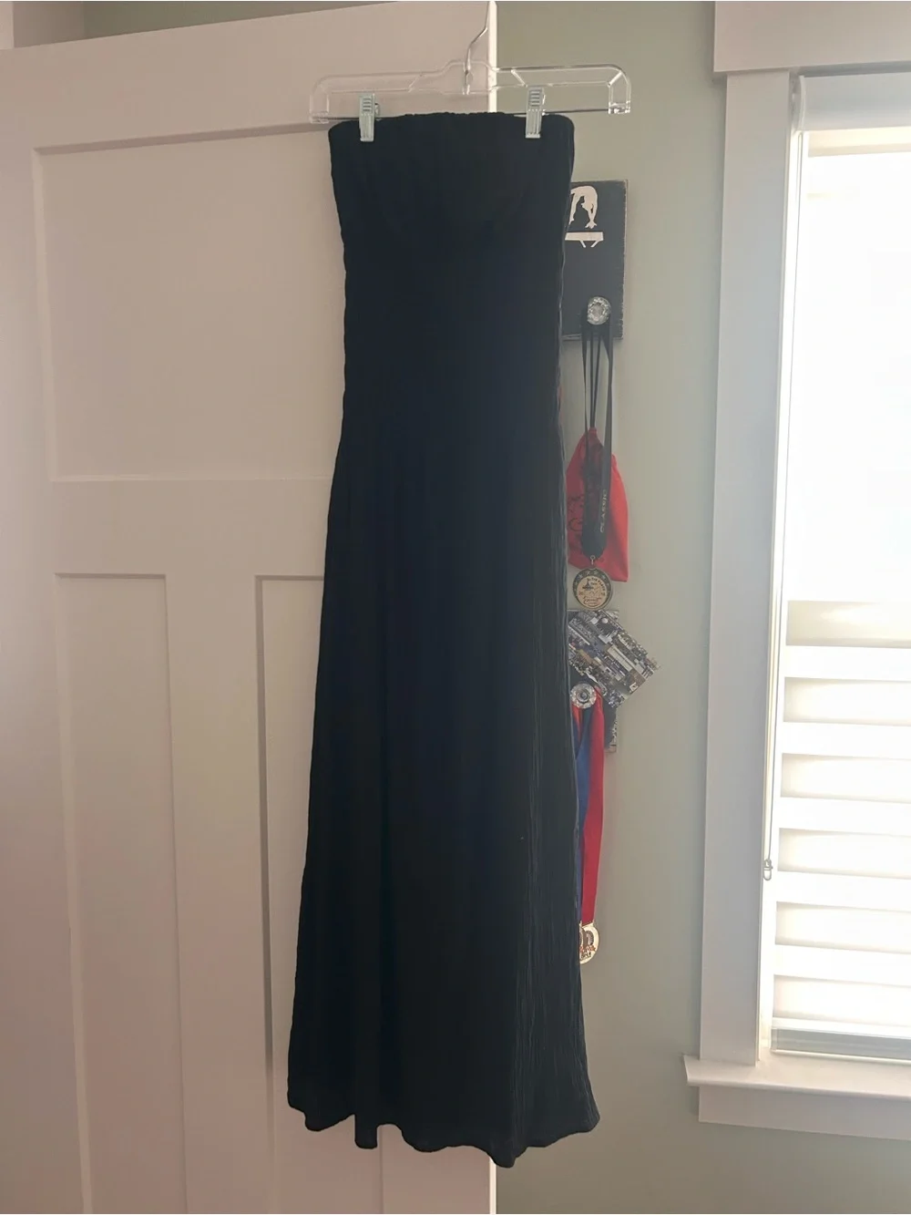 Abercrombie & Fitch Black Strapless Maxi Dress